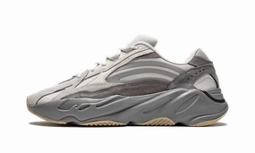 Yeezy Boost 700 V2 'Tephra' Drop Hike