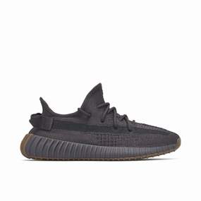 Travel Choice Yeezy Boost 350 V2 Cinder