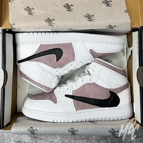 Natural Grip Lilac Suede Reverse Swoosh - Jordan 1 Mid | UK 5.5