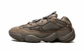 Adidas Yeezy 500 Clay Brown Senior Wear Short Walk