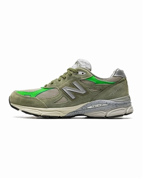New Balance 990v3 X Patta Keep Your Family Close Urban Runner