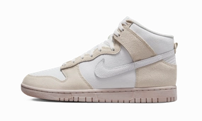 provide support Nike Dunk High Retro PRM Cracked Leather Swoosh