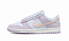 Nike Dunk Low Easter 2022 evening running shoes